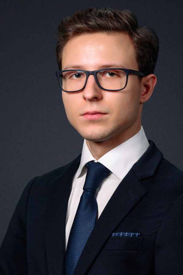 Владислав Аркадьев - Специалист по работе с VIP клиентами