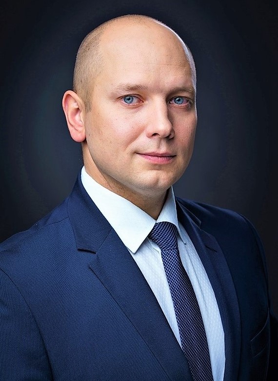 Антон Владымцев - Специалист департамента аренды элитной коммерческой недвижимости